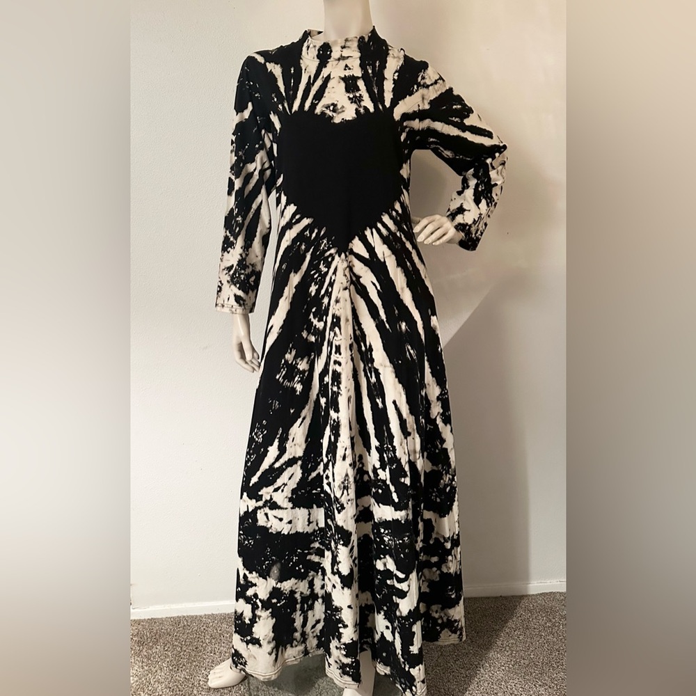 Love Heart Tie Dye Maxi Dress Small / Medium Bohemian nwot long sleeve